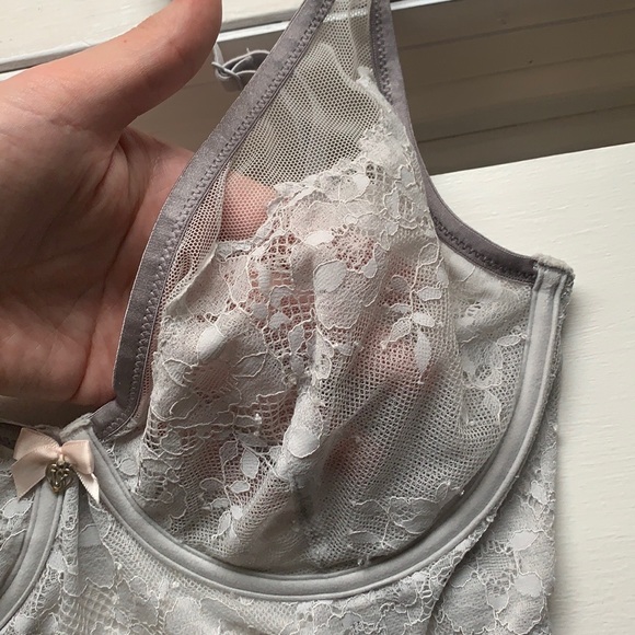 Lace bra in a bralette style - Picture 3 of 4